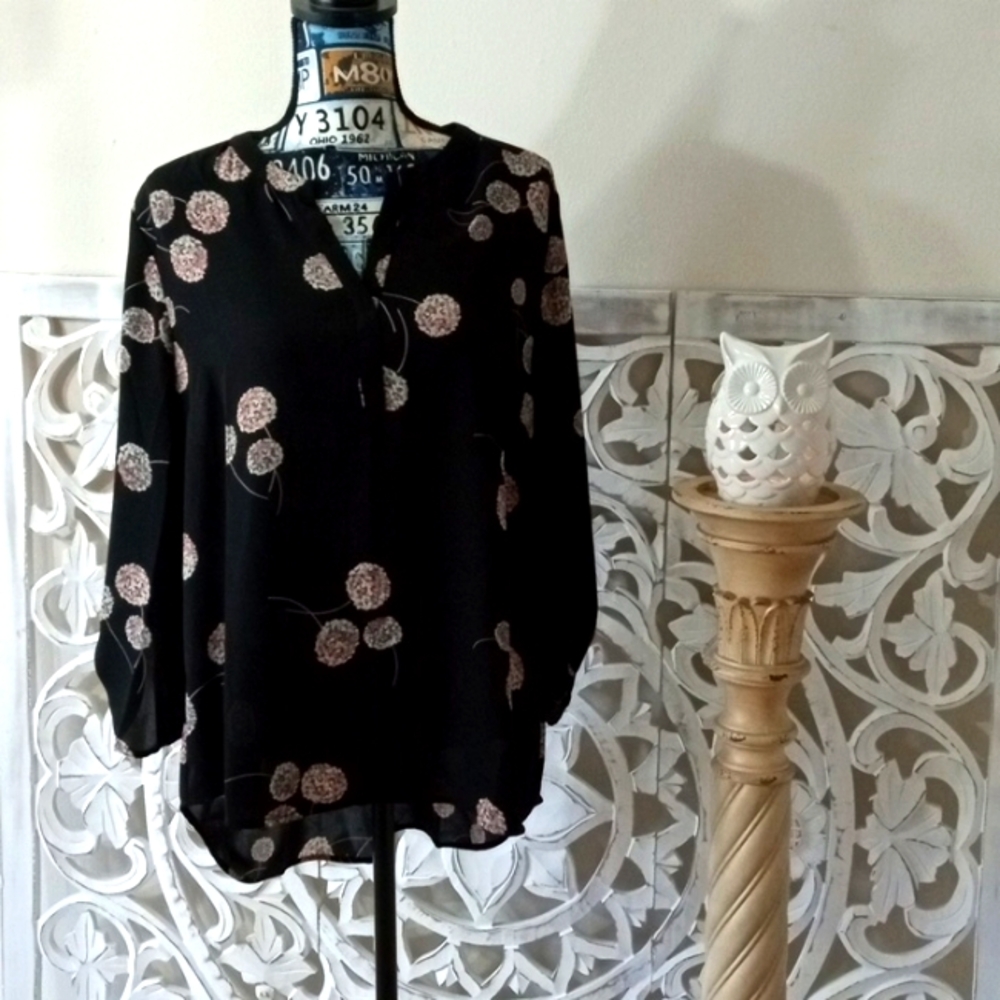 daniel rain Women's XL Hydrangea Black Floral Pink Light Yellow Flowing Blouse